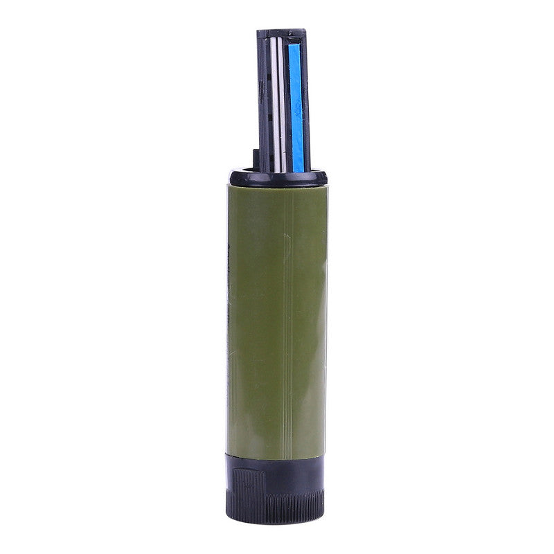 Razor - Compact Travel Razor with 4 Replacement Blades
