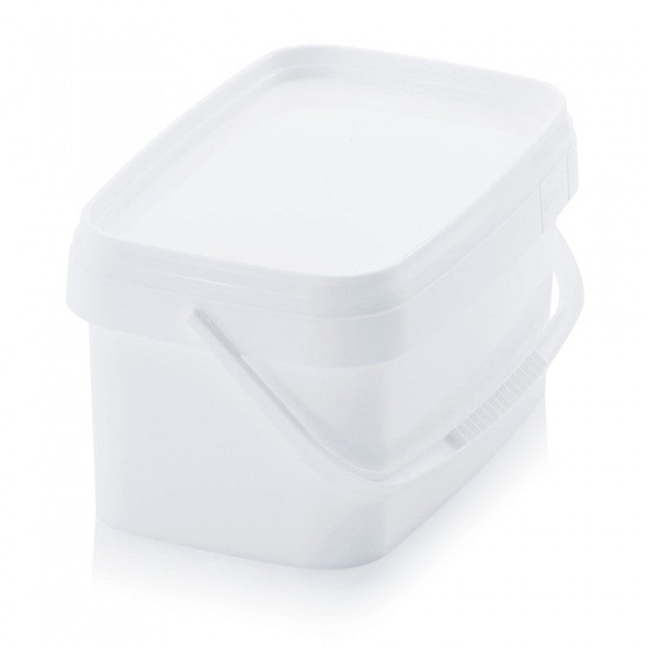 Plastic square bucket with sealable lid for food storage